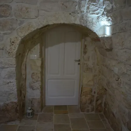 Trullo Terrarossa Cisternino